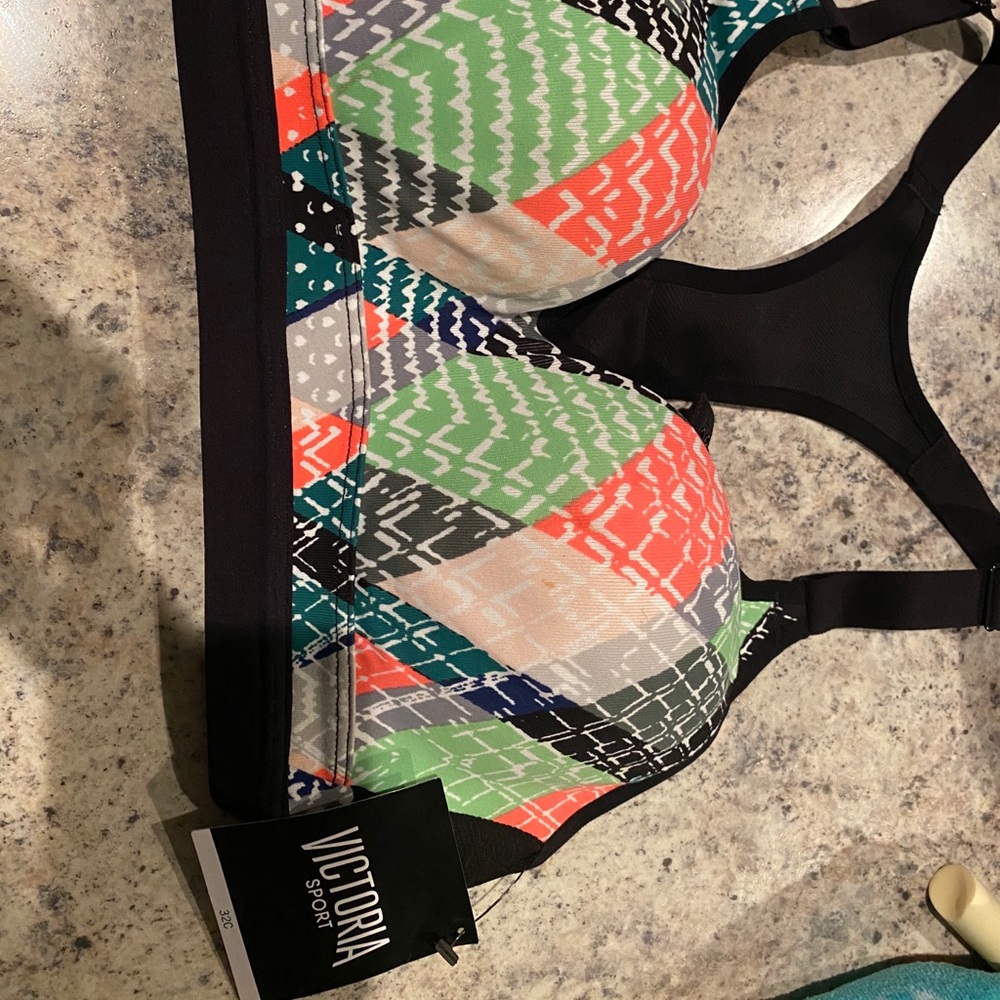 Victoria Secret Sports Bra